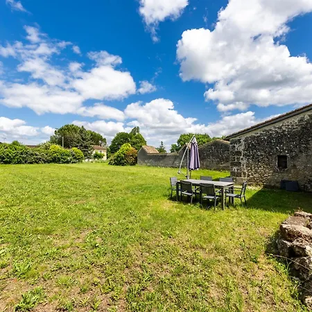 La Ferme - Chateau Le Noble بيت للعطل Saint-Germain-du-Puch